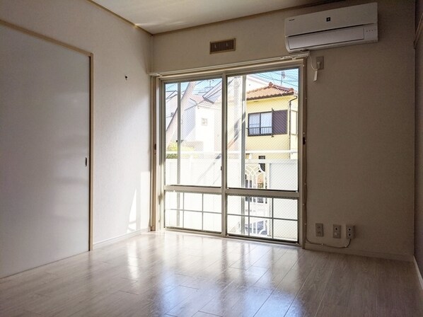 メゾンテヅカ Aの物件内観写真